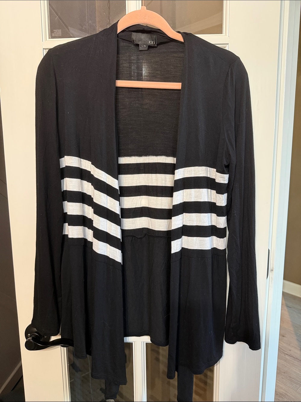 Forever 21 Lightweight Black & White Stripe Drape-Front Cardigan L Minimalist